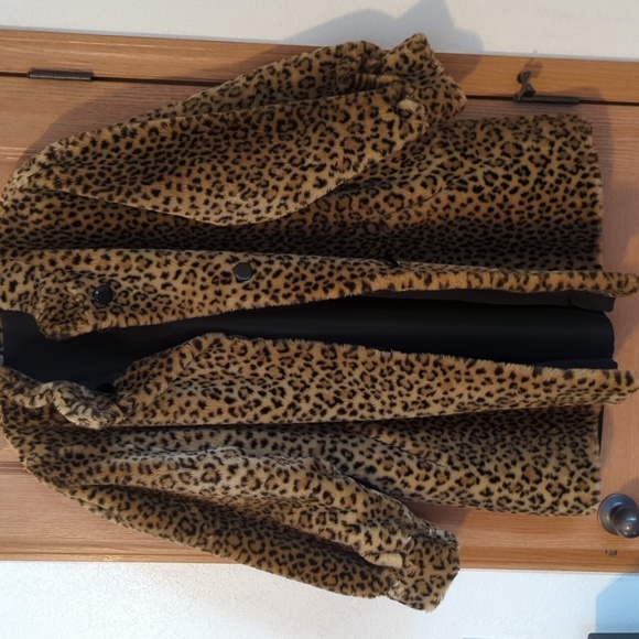Blushe by Spiegel faux fur leopard print coat - Picture 4 of 4